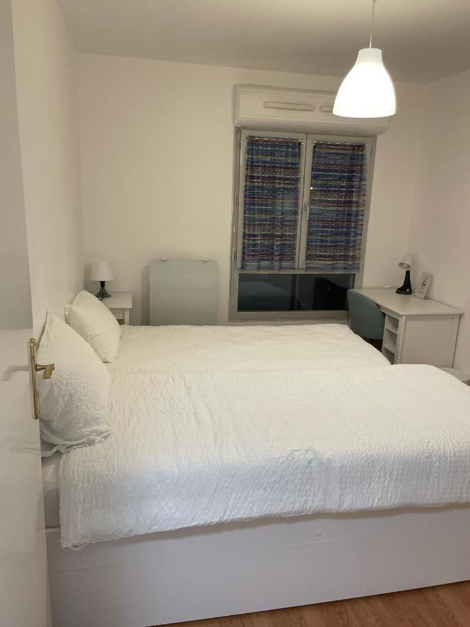 Superbe 3 Pieces Face Gare Tgv / Rer De Massy Apartment มัสซี ภายนอก รูปภาพ
